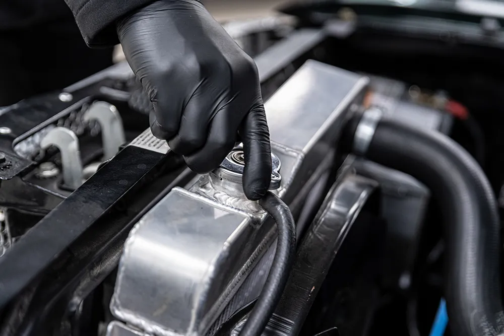 Radiator Replacement/Radiator Leak: Tips To Get Your Car Running Smoothly Again